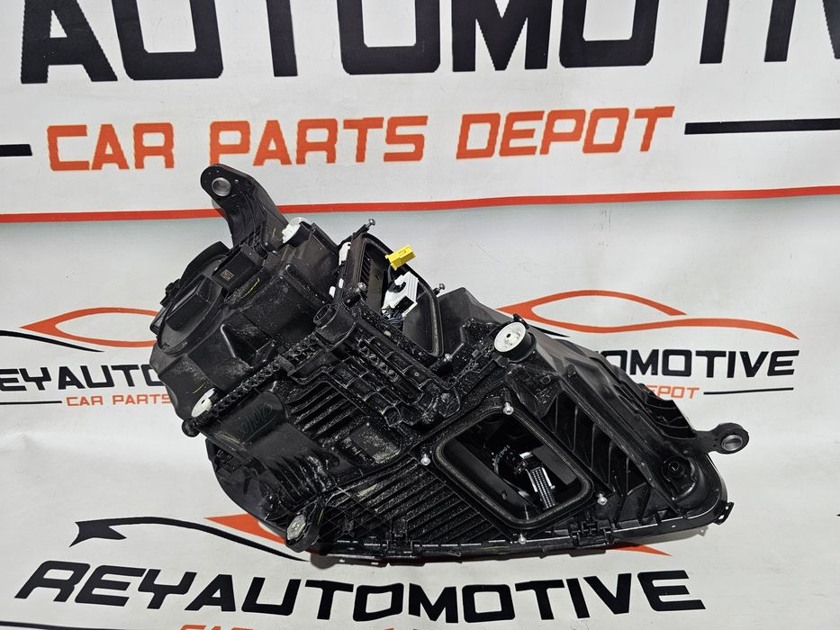 Far stanga led Mercedes GLE W167 Facelift dupa 2024 cod A1679066908