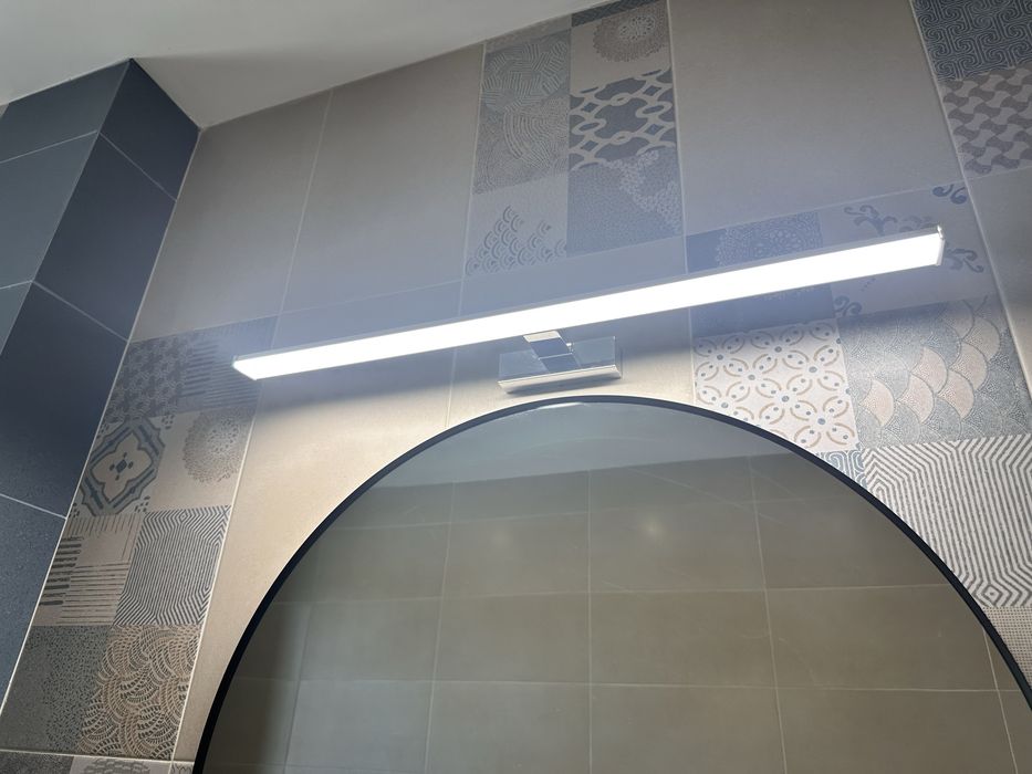 Модерни LED пендели и лампи,различни подели,отлично състояние