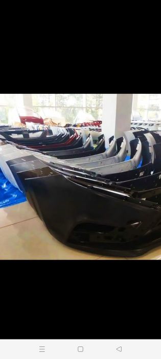 Бампера Лада веста в цвет