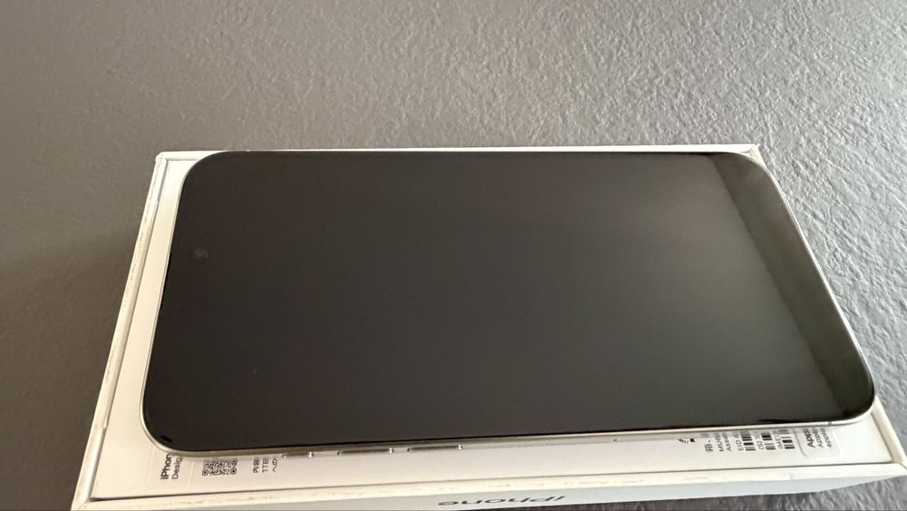 Продам iPhone 15 Pro Max 256 GB б/у