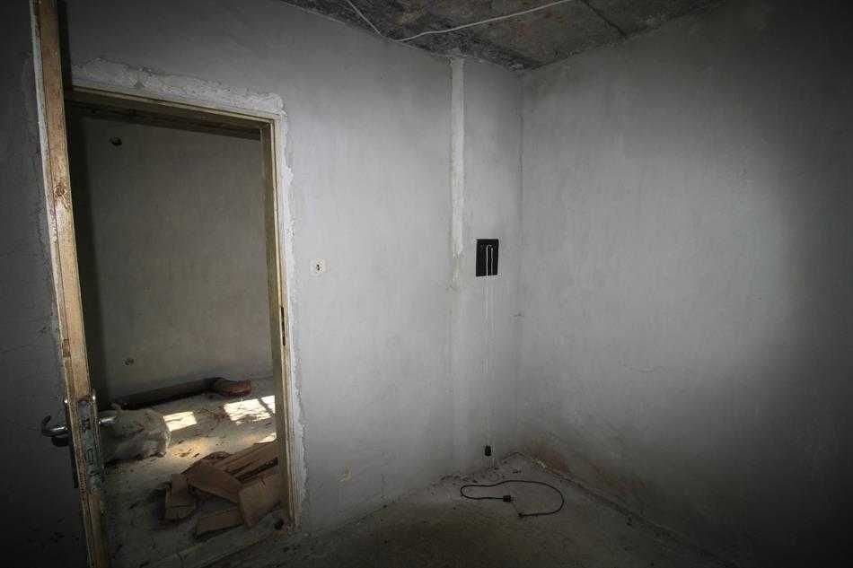 Продава се Къща в с. Читаковци, Област Габрово - 20 кв.м за 459 €/кв.м - Снимка #5