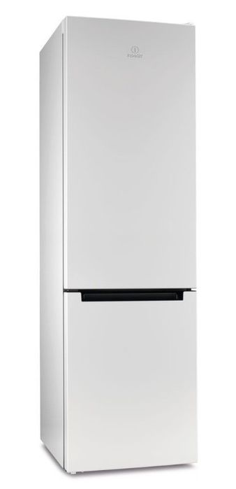 Холодильник Indesit DS 4200 W белый