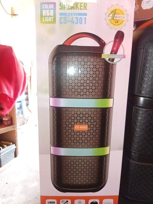 Vând boxă bT  portabila