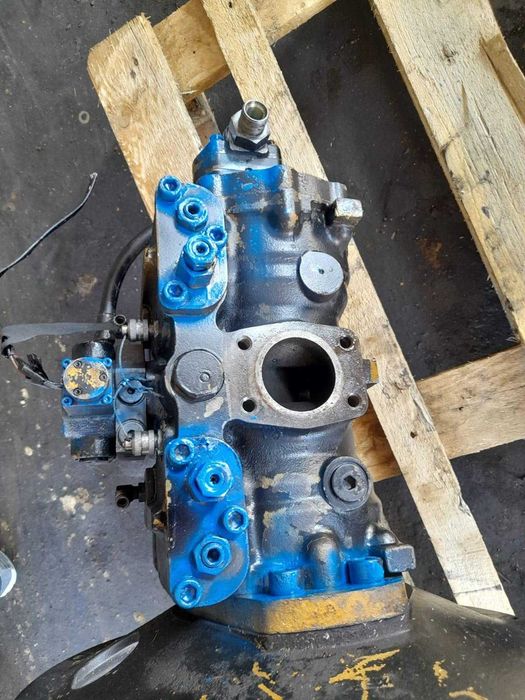 Pompa hidraulica excavator JCB 150 typ PVS-60T