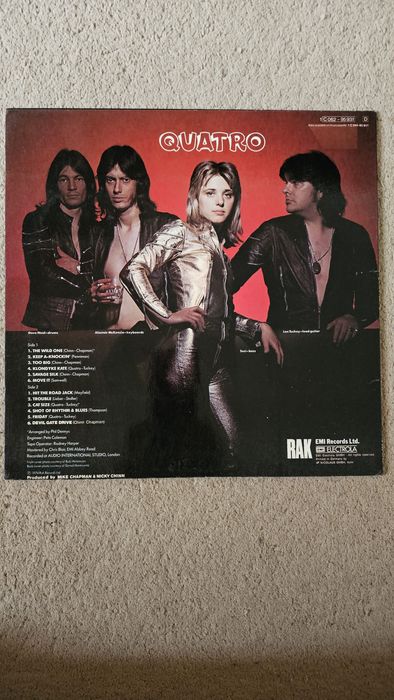 Продается виниловая пластинка SUZI QUATRO-QUATRO,1974 г.