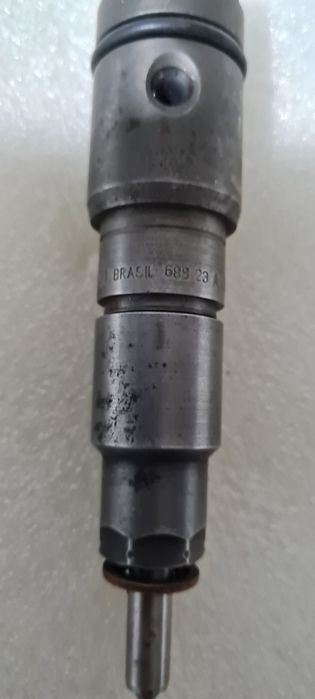 Топливные форсунки.