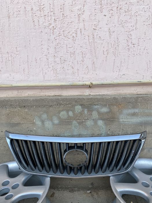 Решетки Land Cruiser 200, 100 Lexus Rx