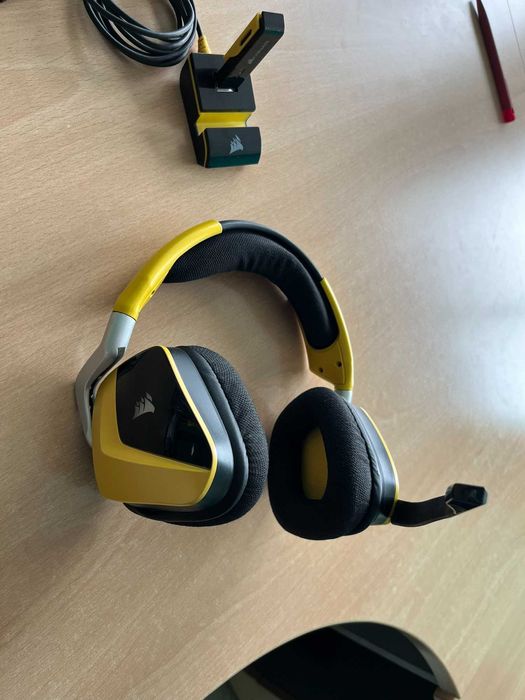 Геймърски слушалки - Corsair VOID RGB ELITE Wireless Gaming Headset