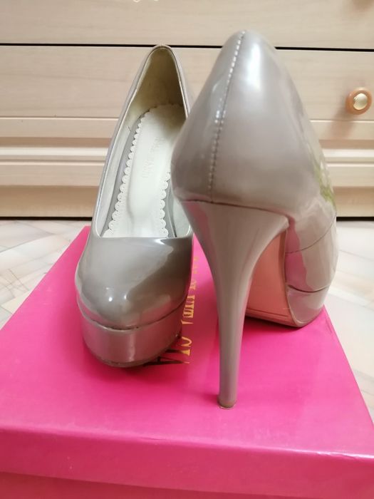 Туфли лакированные