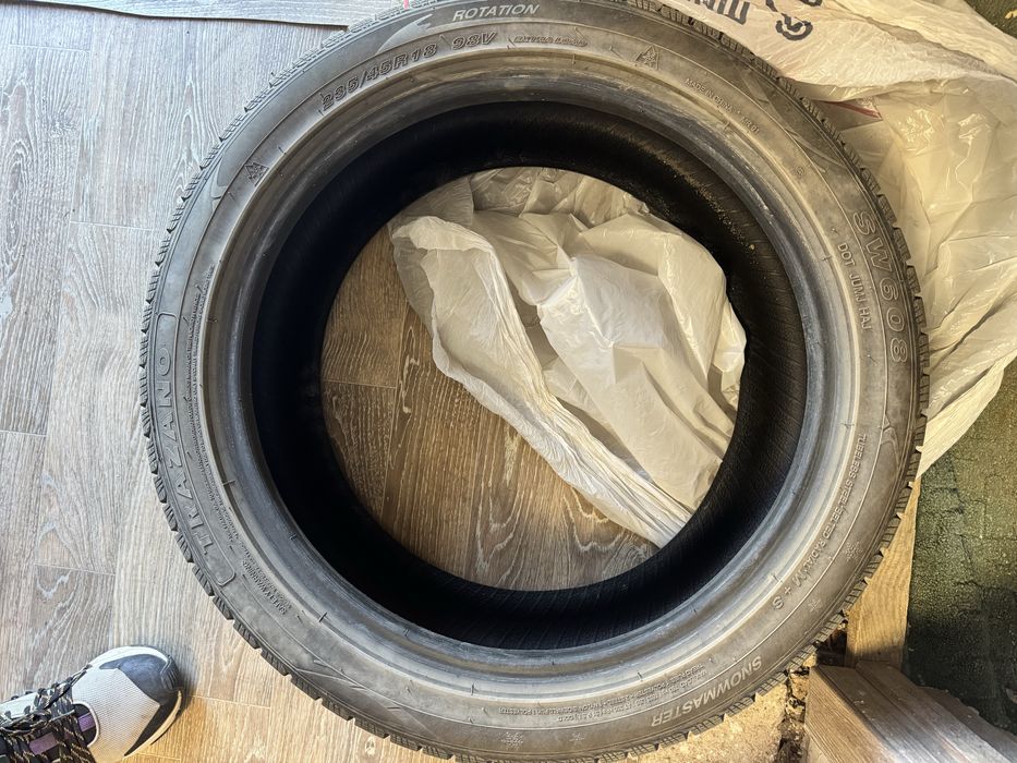 Шины TRAZANO 235/45/R18
