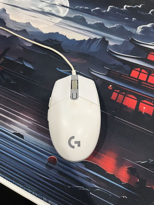 Продам 2 мышки logitech hayperX