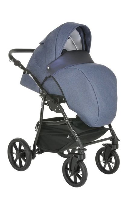 Продам коляску детскую