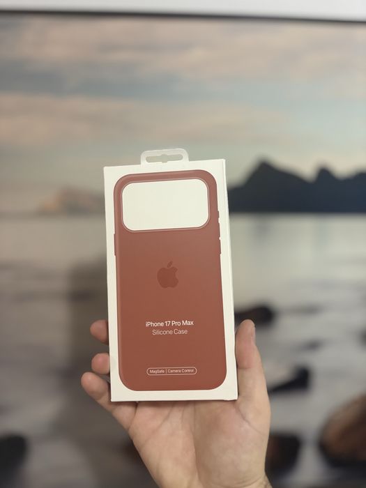 Husa silicon iPhone 17 Pro si 17 Pro Max cu Magsafe