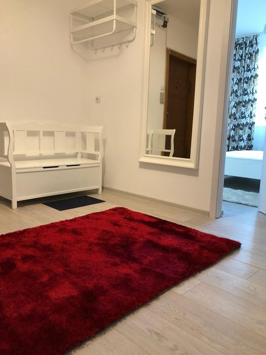 Inchiriez  apartament zona mihai viteazul