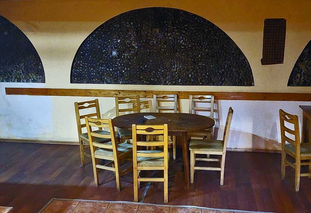 Дава се под наем Заведение в Кнежа - 90 кв.м за 357 € - Снимка #2