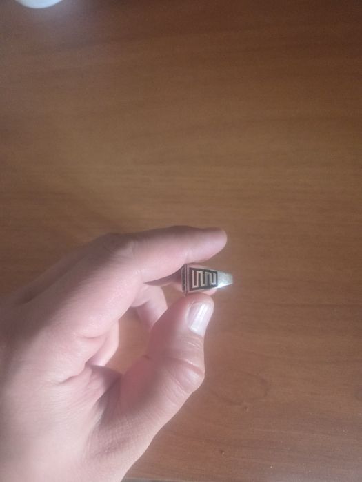 Продам печатку 925 серебро