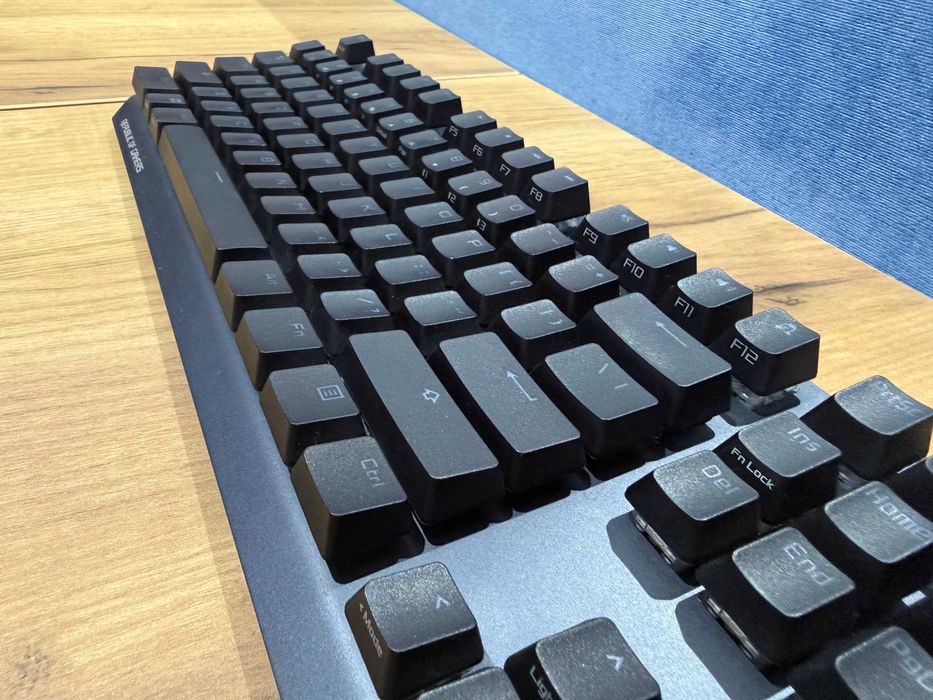 ROG Strix Scope NX Wireless Deluxe — беспроводная клавиатура