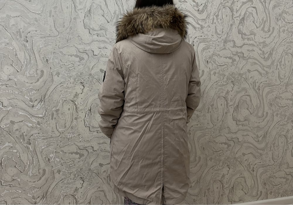 Срочно продам теплую куртку