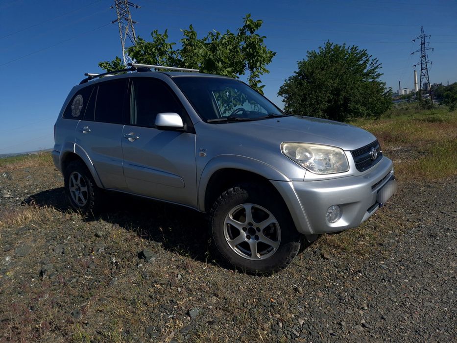 Toyota RAV4 2.0 Benzină 150 CP 4x4 | Lift +5 cm | AT 245/70R16 |