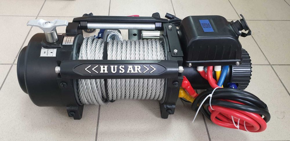 Husar Winch BST S 18000 lbs(trage 8165 kg) 12V