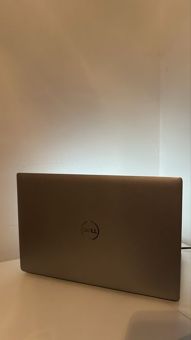 Dell Latitude 5520