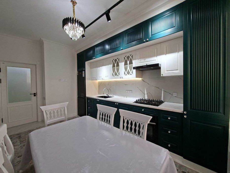 3х комнатная квартира со всеми удобствами на районе Партсъезда