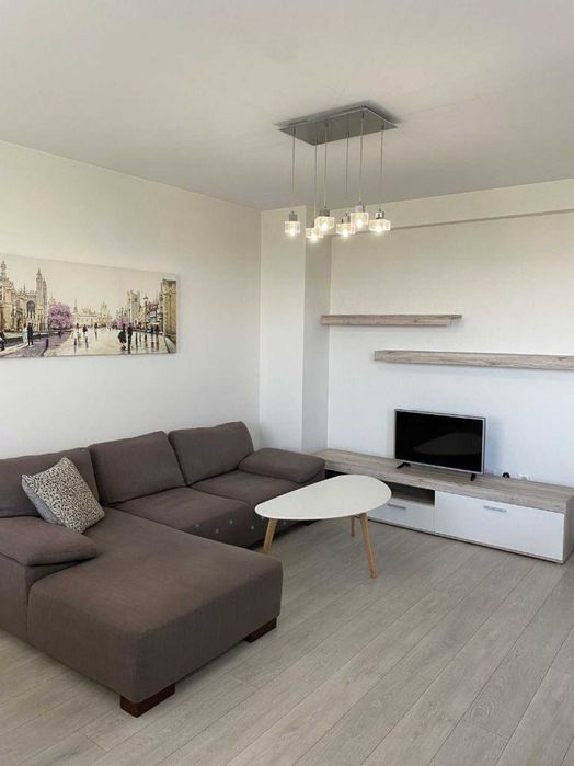 Дава се под наем Тристаен апартамент в Пловдив, Център - 120 кв.м за 650 € - Снимка #14