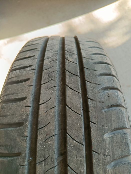 Гуми с джанти за Хюндай и 20