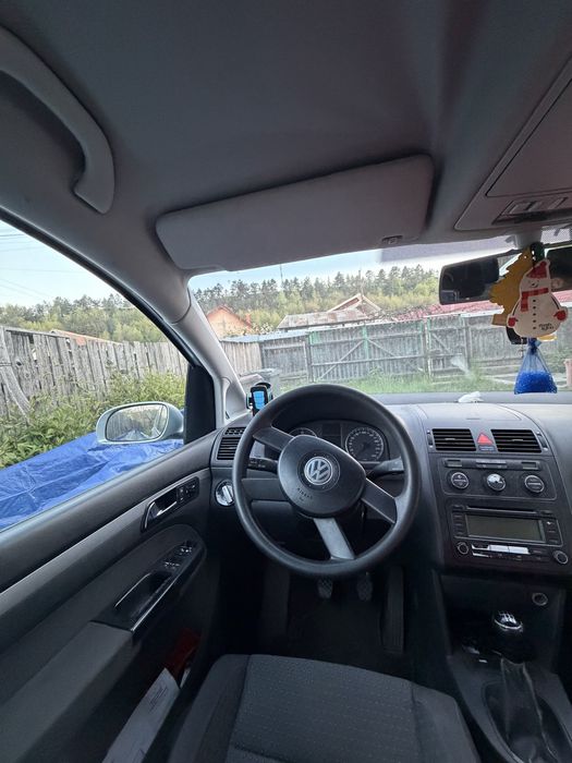 Vand ww touran 1.9 tdi 7 locuri