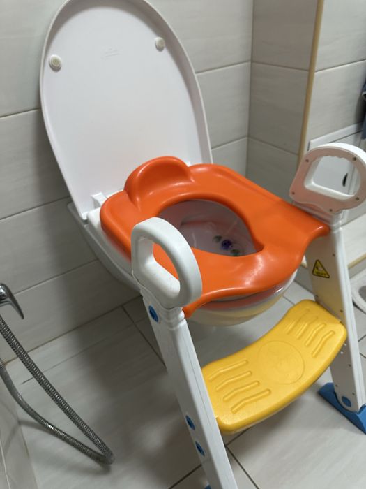 Продам для детей на унитаз