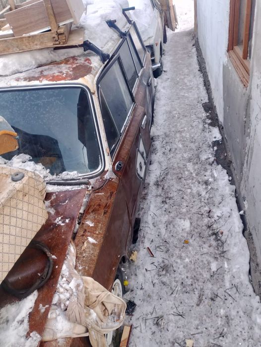 Продам машины 2102 Жигули и 2106