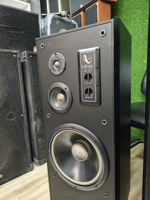 Тонколони INFINITY Studio Monitor 122
