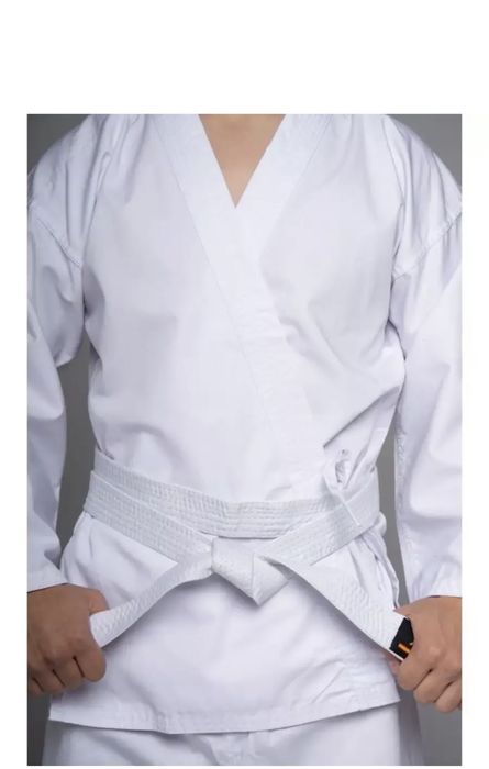 Kimano karate sport turi  barcha viloyatlarga dastavka xizmati mavjud