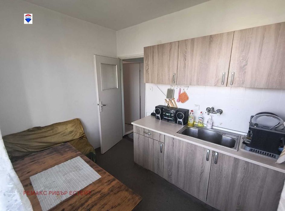 Продава се Двустаен апартамент в Русе, Дружба 1 - 61 кв.м за 1345 €/кв.м - Снимка #2