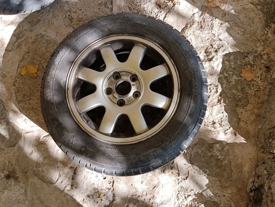 Зимни гуми от Ауди,с размер 195/65/R15