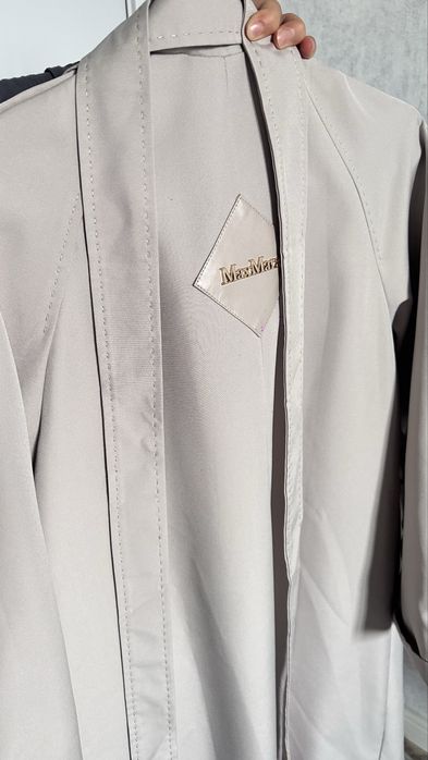 Женский тренч серый Max Mara