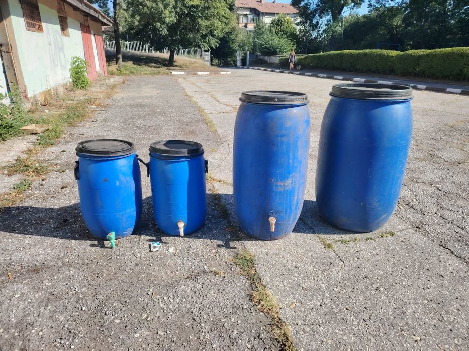 Пластмасови Бидони 4бр