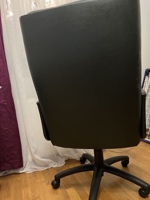 Scaun ergonomic de birou, piele