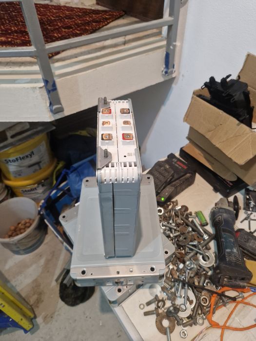 Baterii 5 sau 10 kw .Acumulatori (BATERIE) panouri fotovoltaice   16v