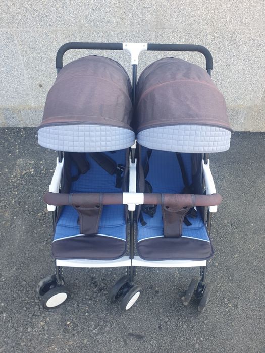 Детская коляска для близнецов
