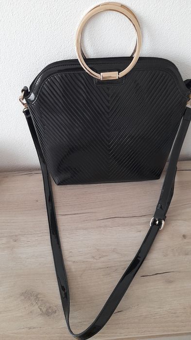 Vind geantă damă neagră