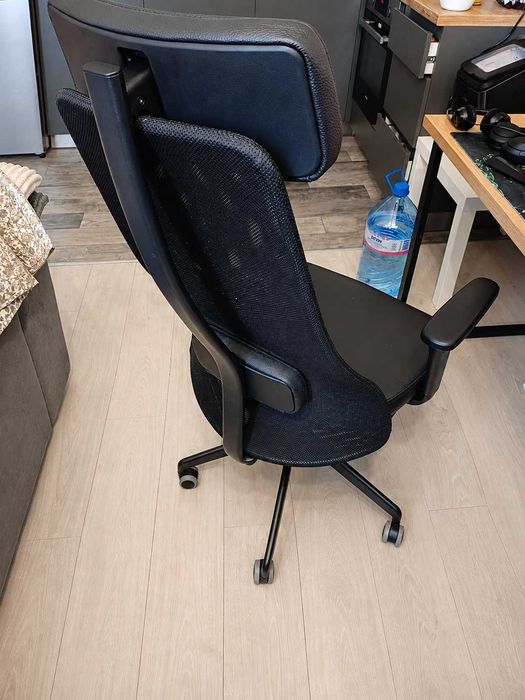 IKEA JÄRVFJÄLLET - office chairs