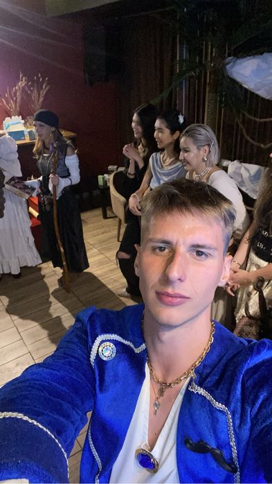 Ведущий мероприятий