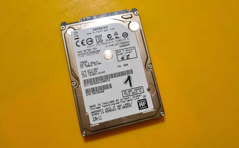 1.HDD Hard Disk Laptop Hitachi 750Gb 5400rpm 8MB SATA II