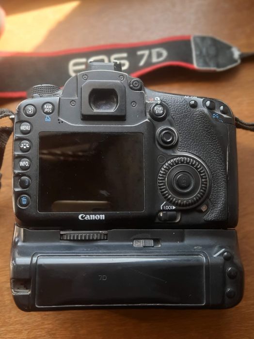 Canon 7D EOS 16×55