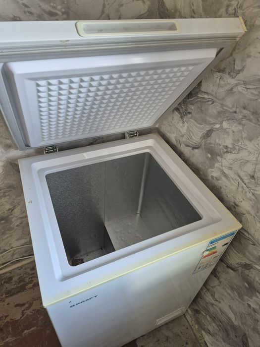 Продам морозильную камеру