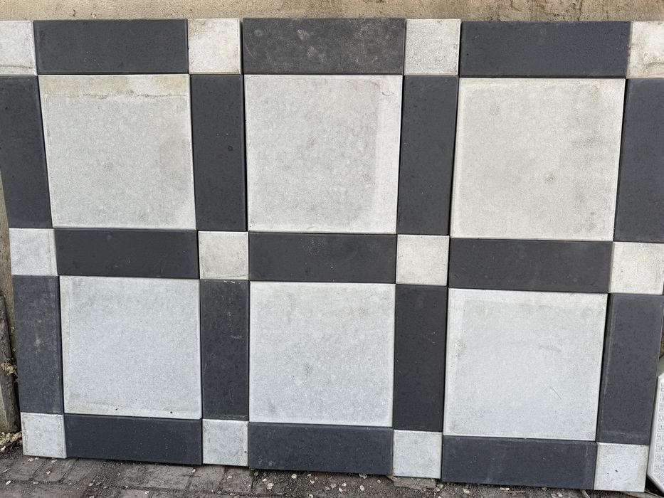 Брусчатки и плитки в наличии