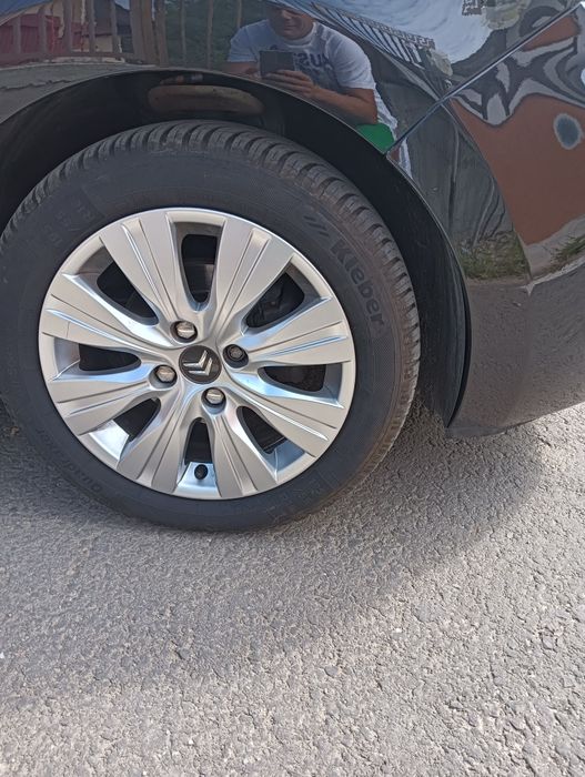 Vând /schimb citroen