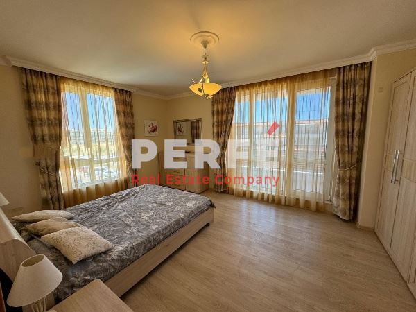 Продава се Тристаен апартамент в Бургас, Сарафово - 119 кв.м за 1807 €/кв.м - Снимка #5