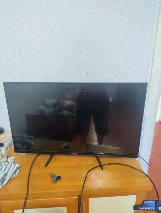 Продам телевизор